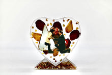 Load image into Gallery viewer, Flower Heart Display
